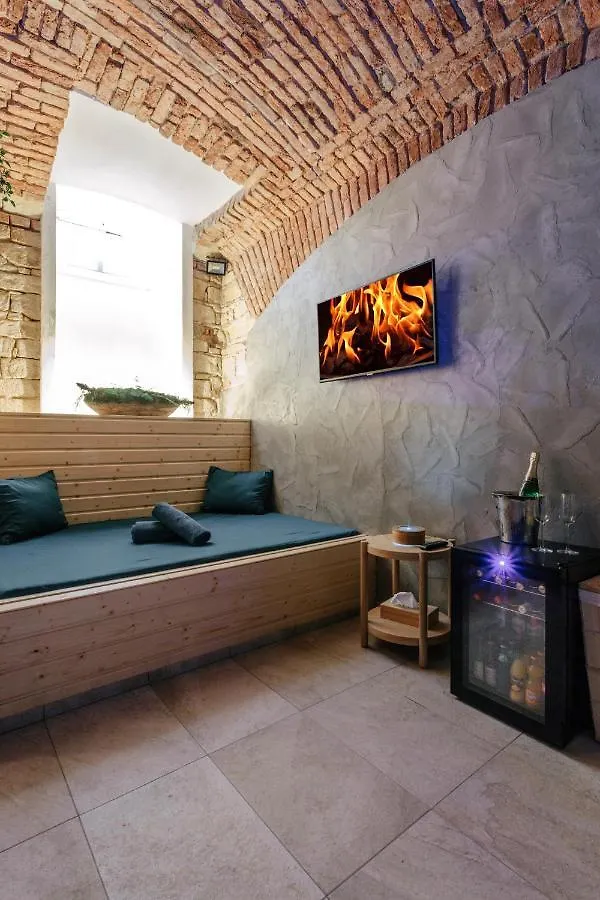Wellness Rooms Central Prague Hotel