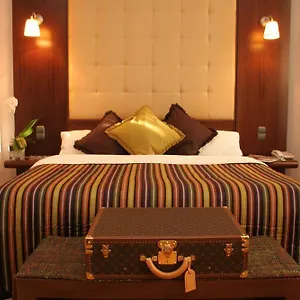Hotel Floor